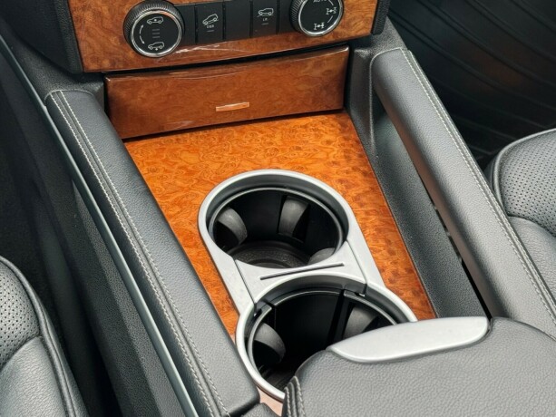mercedes-benz-gl-diesel-2012-big-11