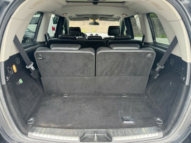 mercedes-benz-gl-diesel-2012-big-22