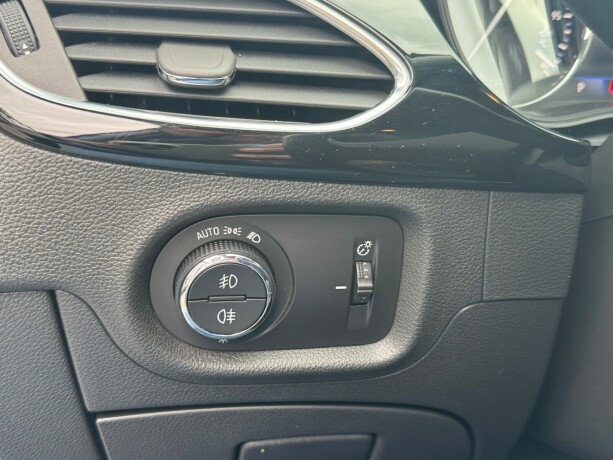 opel-astra-bensin-2020-big-20