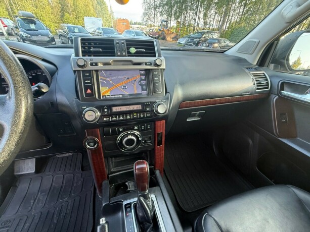toyota-land-cruiser-diesel-2016-big-16