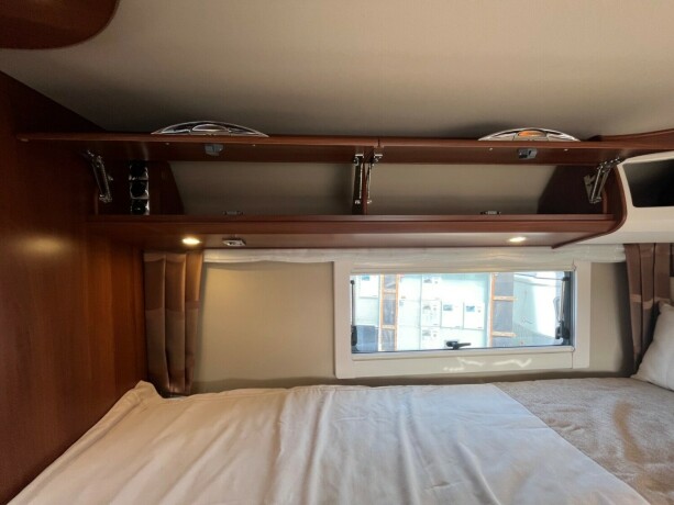 carthago-chic-e-line-i-50-yachting-2-enkle-senger-senkeseng-alde-vannb229en-varme-4500kg-chassis-garanti-diesel-2015-big-53