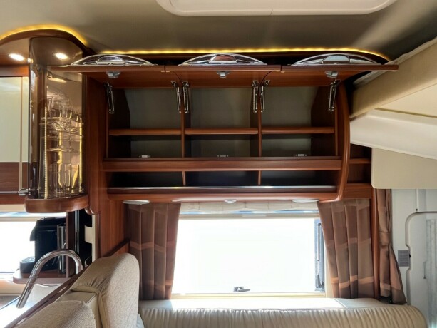 carthago-chic-e-line-i-50-yachting-2-enkle-senger-senkeseng-alde-vannb229en-varme-4500kg-chassis-garanti-diesel-2015-big-25