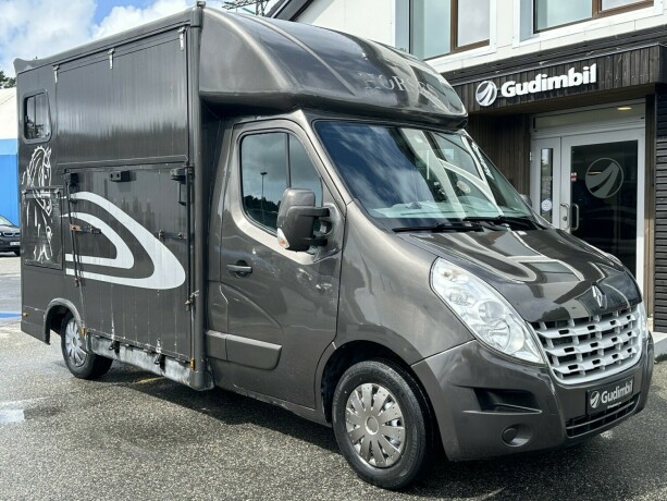 renault-master-diesel-2013-big-0