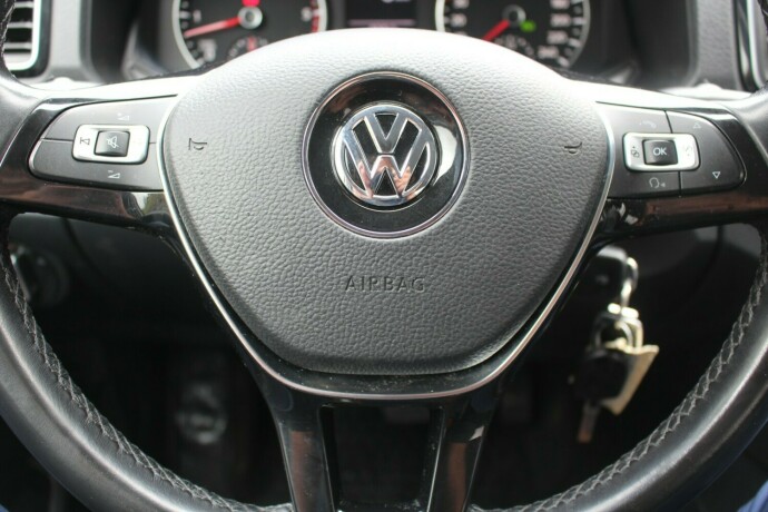 volkswagen-amarok-diesel-2019-big-15