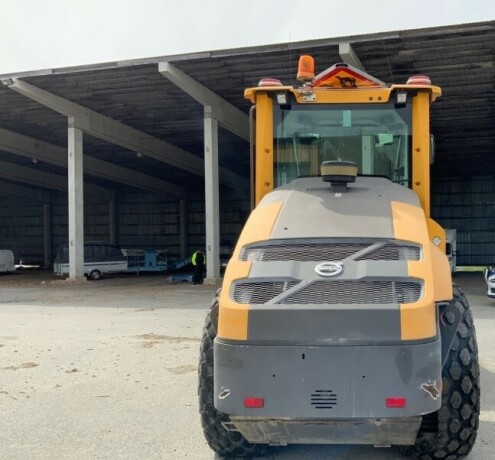 rulle-volvo-sd135-big-3