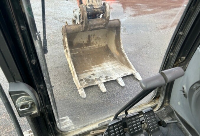 beltegraver-hitachi-350lc-big-14