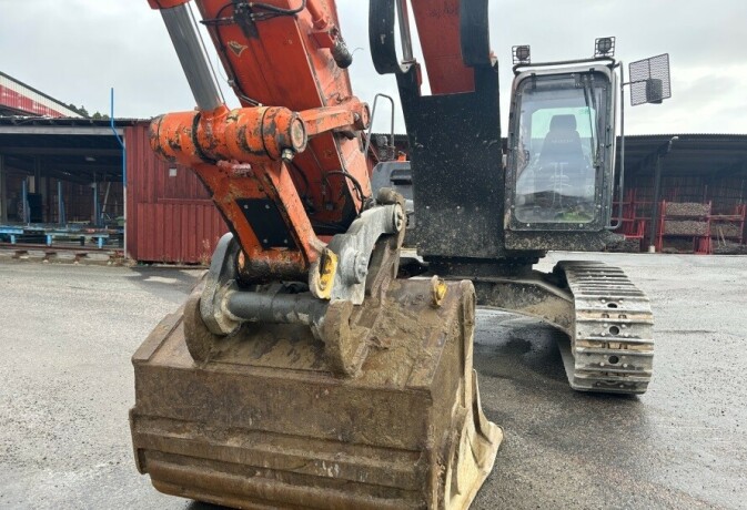 beltegraver-hitachi-350lc-big-9