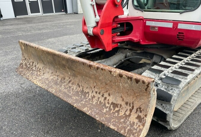 2006-minigraver-gravemaskin-takeuchi-tb145-big-5
