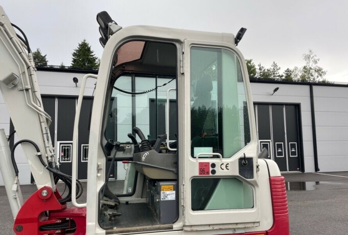 2006-minigraver-gravemaskin-takeuchi-tb145-big-11