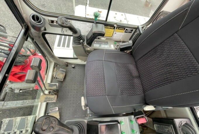 2006-minigraver-gravemaskin-takeuchi-tb145-big-12