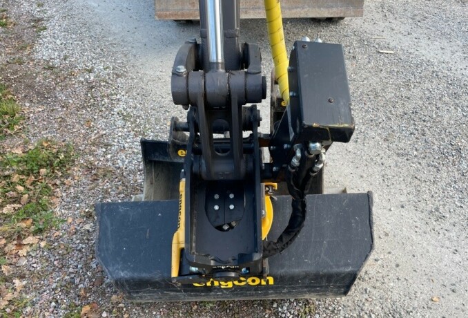 minigraver-gravemaskin-volvo-ecr250-big-9