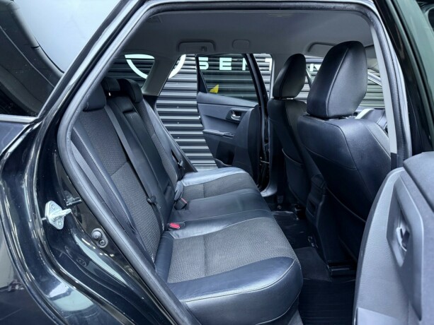 toyota-auris-bensin-2014-big-33