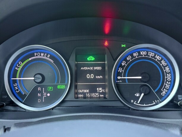 toyota-auris-bensin-2014-big-17