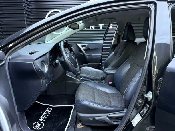 toyota-auris-bensin-2014-big-30