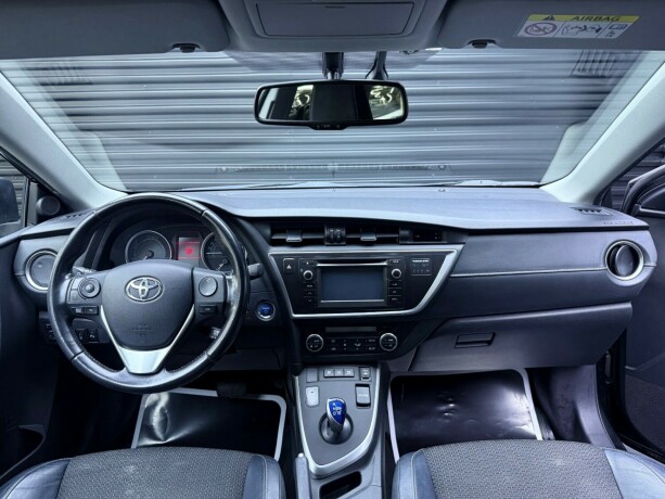 toyota-auris-bensin-2014-big-9