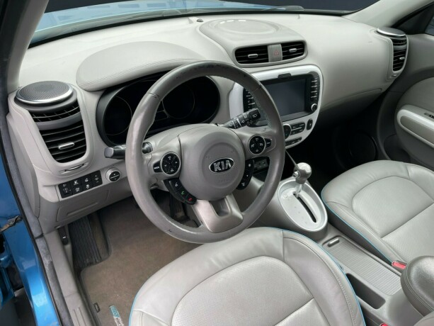 kia-soul-elektrisitet-2016-big-9