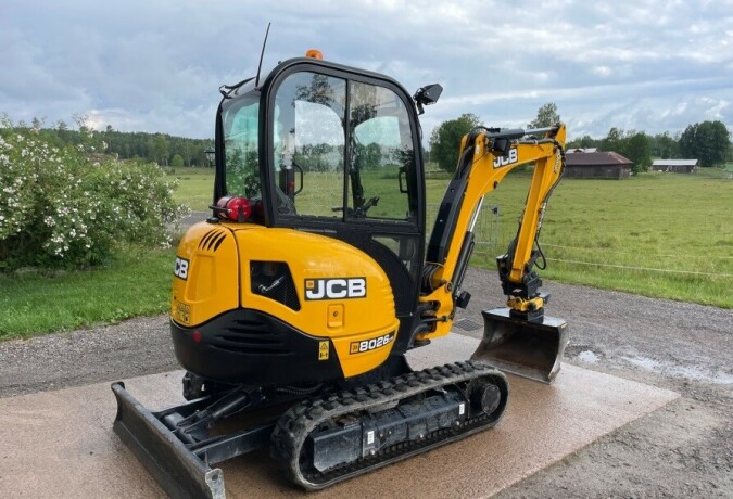 gravemaskin-jcb-8026-cts-big-3