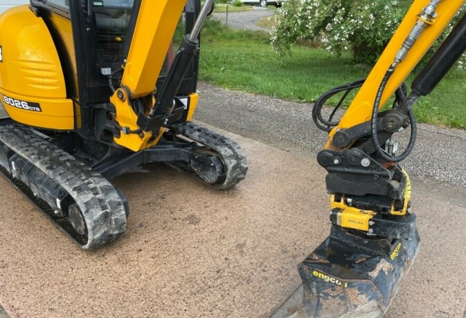 gravemaskin-jcb-8026-cts-big-9