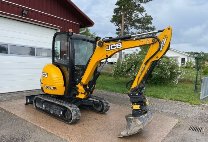 gravemaskin-jcb-8026-cts-big-2