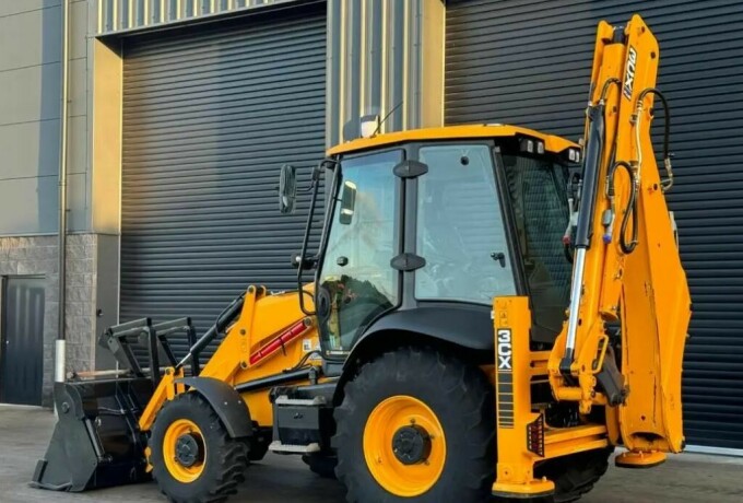 2023-jcb-3-cx-traktorgraver-gravemaskin-big-3