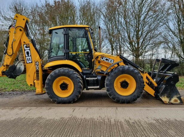 2022-jcb-4cx-pro-traktorgraver-gravemaskin-big-6