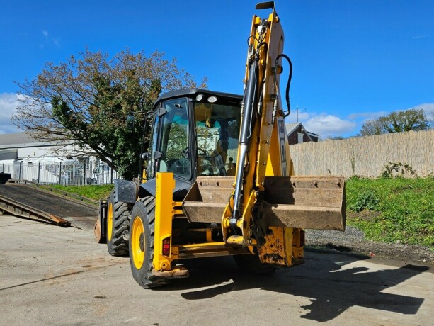 2018-jcb-4cx-traktorgraver-gravemaskin-big-4