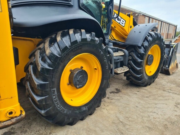 2018-jcb-4cx-pro-traktorgraver-gravemaskin-big-11