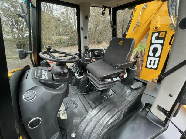2020-jcb-3cx-contractor-traktorgraver-gravemaskin-big-9
