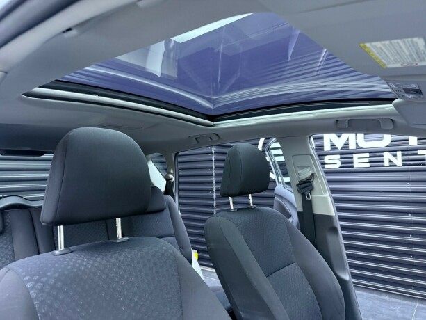 toyota-verso-diesel-2009-big-28