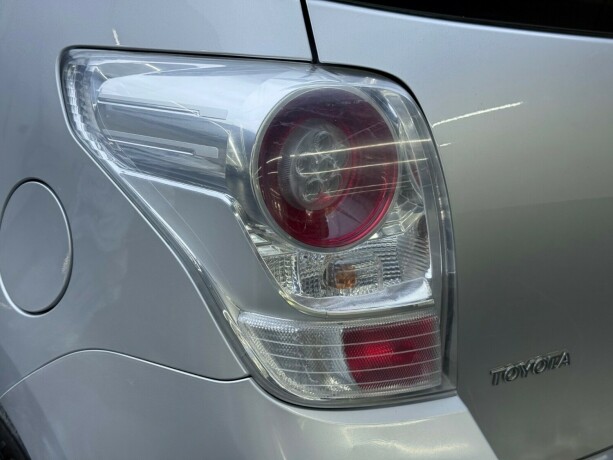 toyota-verso-diesel-2009-big-6