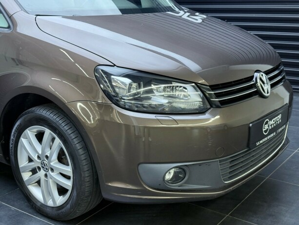 volkswagen-touran-diesel-2012-big-5