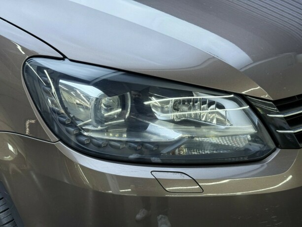 volkswagen-touran-diesel-2012-big-3