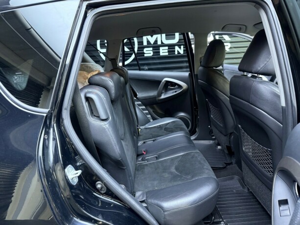 toyota-rav4-diesel-2011-big-29