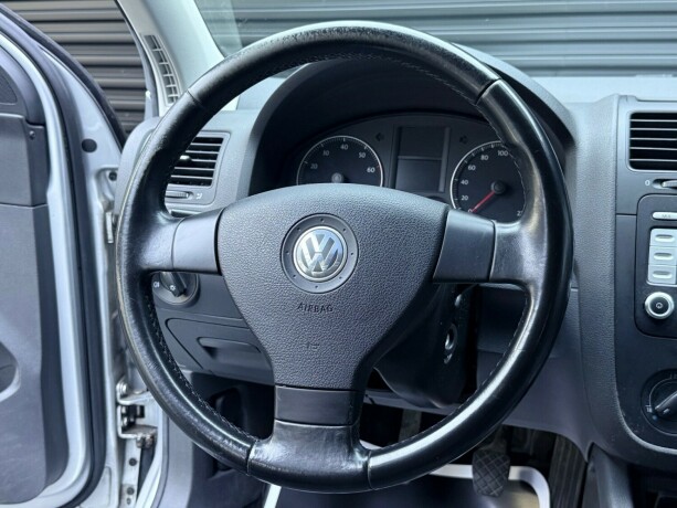 volkswagen-golf-bensin-2007-big-12