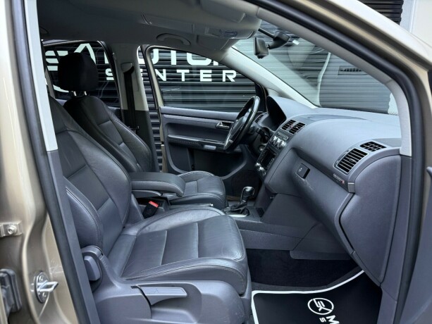 volkswagen-touran-diesel-2014-big-24