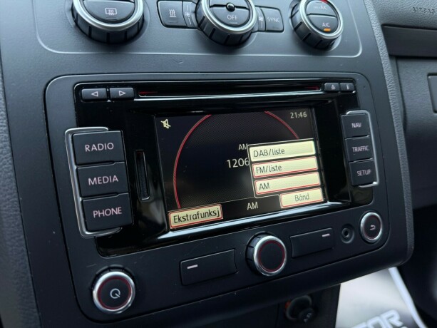 volkswagen-touran-diesel-2014-big-20