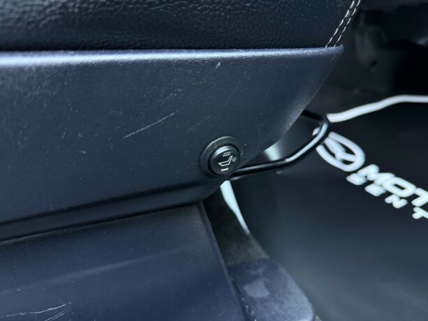 mitsubishi-outlander-elektrisitetbensin-2014-big-29
