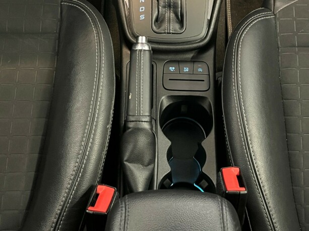 ford-fiesta-bensin-2019-big-14