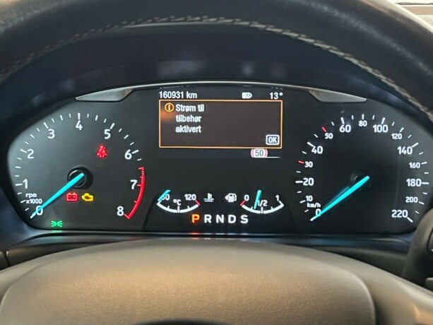 ford-fiesta-bensin-2019-big-10