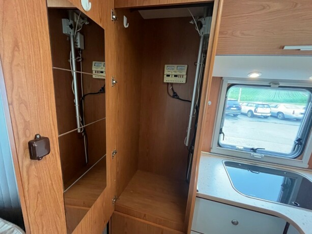 rimor-europeo-91-lav-plassert-seng-truma-varme-god-nyttelast-600kg-under-7meter-reg-for-4-pers-diesel-2010-big-29