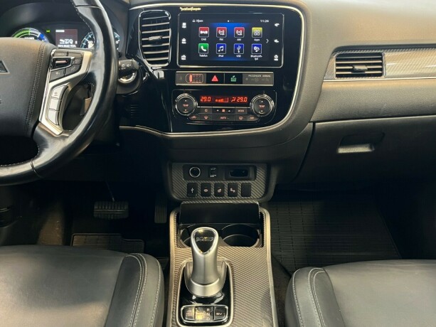 mitsubishi-outlander-elektrisitetbensin-2019-big-15