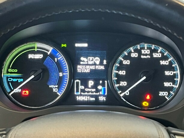 mitsubishi-outlander-elektrisitetbensin-2019-big-14