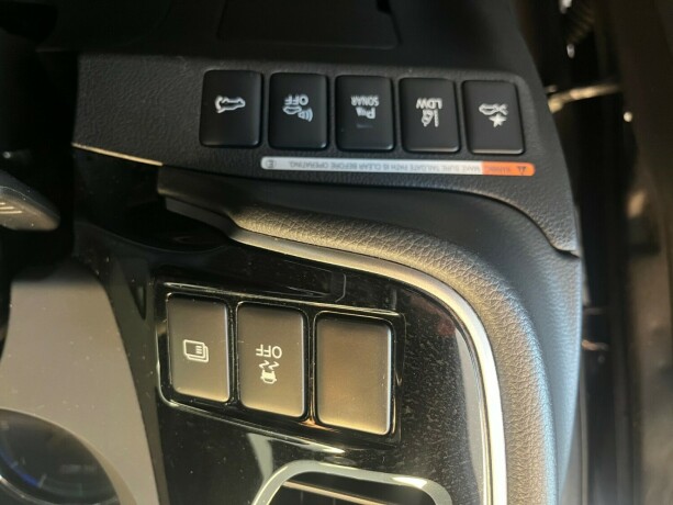 mitsubishi-outlander-elektrisitetbensin-2019-big-24