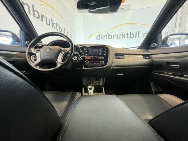 mitsubishi-outlander-elektrisitetbensin-2019-big-20