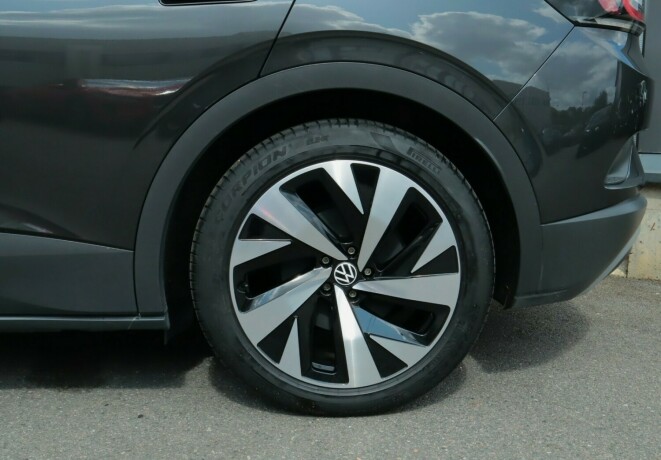 volkswagen-id4-elektrisitet-2021-big-12