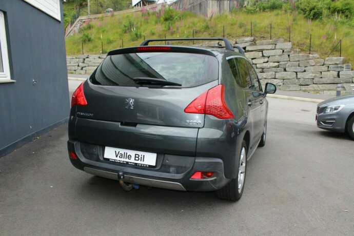 peugeot-3008-diesel-2011-big-3