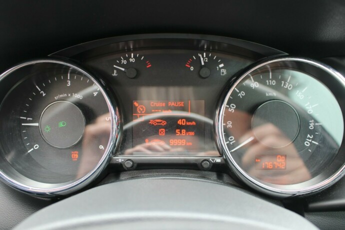 peugeot-3008-diesel-2011-big-7