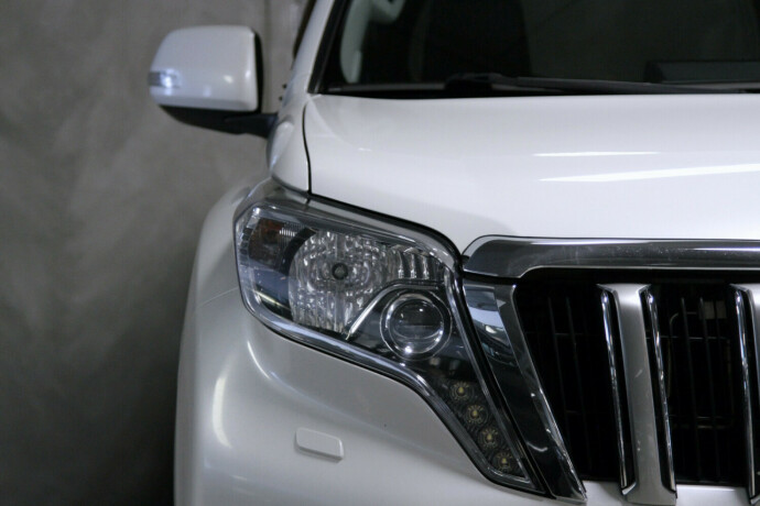 toyota-land-cruiser-diesel-2015-big-28