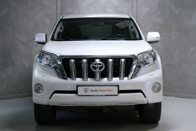 toyota-land-cruiser-diesel-2015-big-27