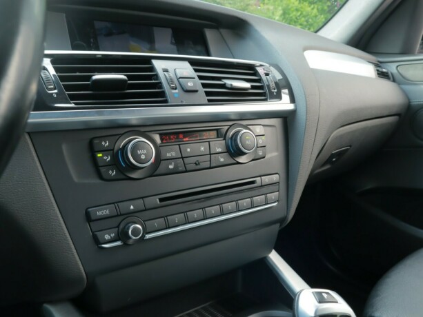 bmw-x3-diesel-2012-big-11